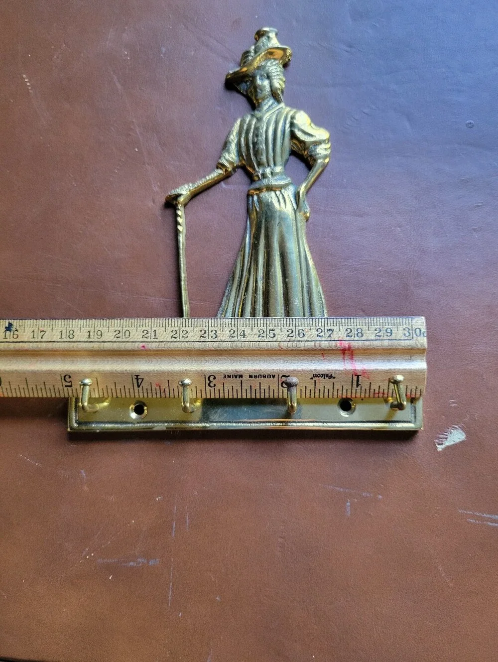 brass key rack holder golf Victorian woman female golfer